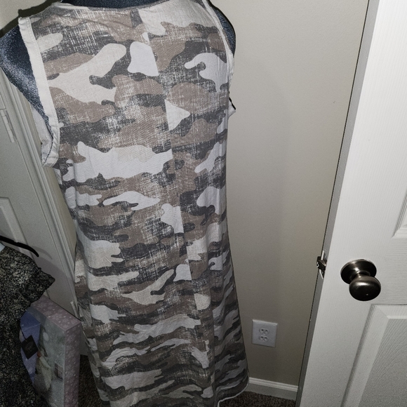 women's camo midi dress - Picture 2 of 5